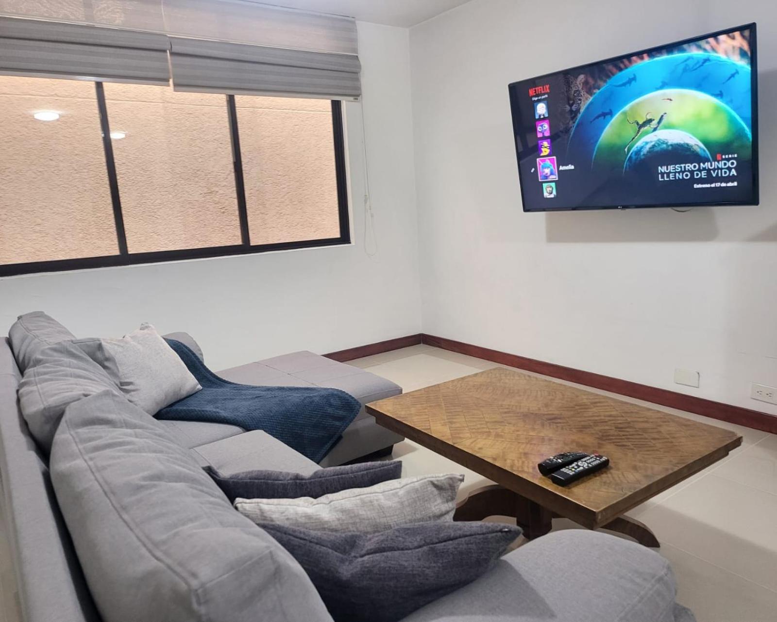Apartment Center Flats - In El Poblado Near Park Lleras, Medellin!